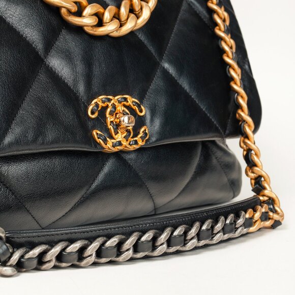 Chanel Maxi 19 Large Classic Two-Tone Chain Black Leather Flap Bag - Picture 8 of 13